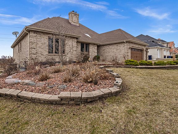 2nd image of 11042 Mayflower Ln