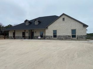 1059 Knoxmiller Ct, Weatherford, TX 76088