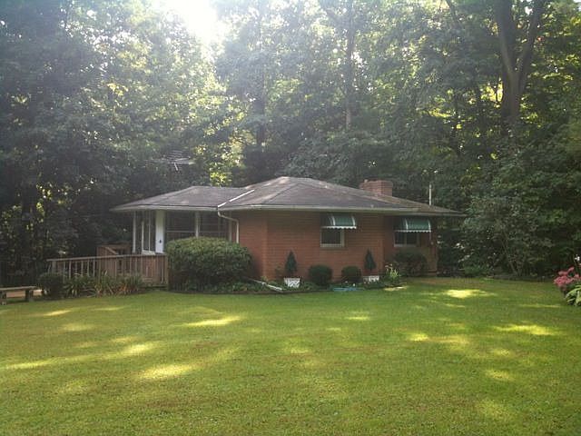 2nd image of 9327 Russellhurst Dr