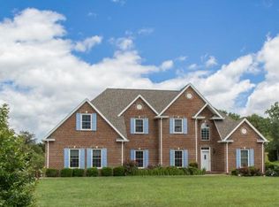 118 Canterbury Pl, Bristol, TN 37620