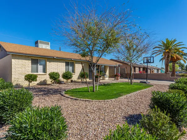 8236 W CHEERY LYNN Road, Phoenix, AZ 85033
