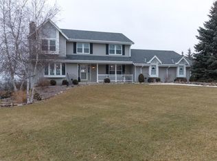 W296S7740 High Cross Dr, Mukwonago, WI 53149