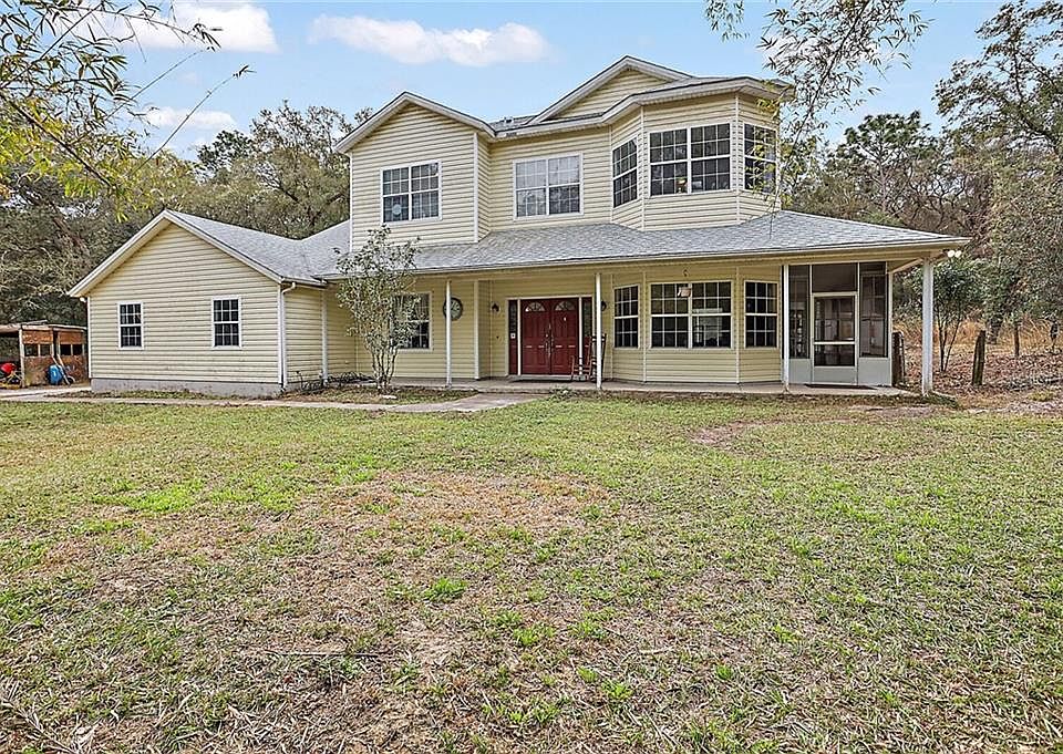 1st image of 35335 Chesterwood Ln