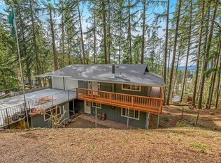 956 S 71st St, Springfield, OR 97478