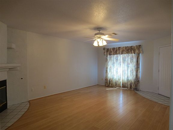 2nd image of 14170 E 51st Pl