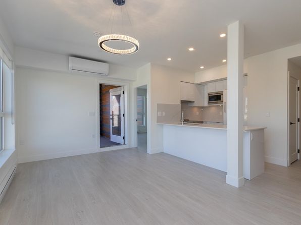 2 bedroom rental in Vancouver — photo 11