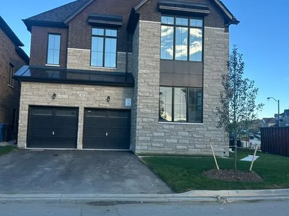 93 Freedom Oaks Trl, Brampton, ON L6P 3V1