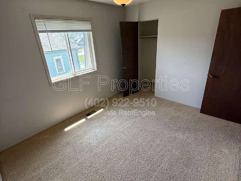 823 N 2nd St #1 — Photo 13