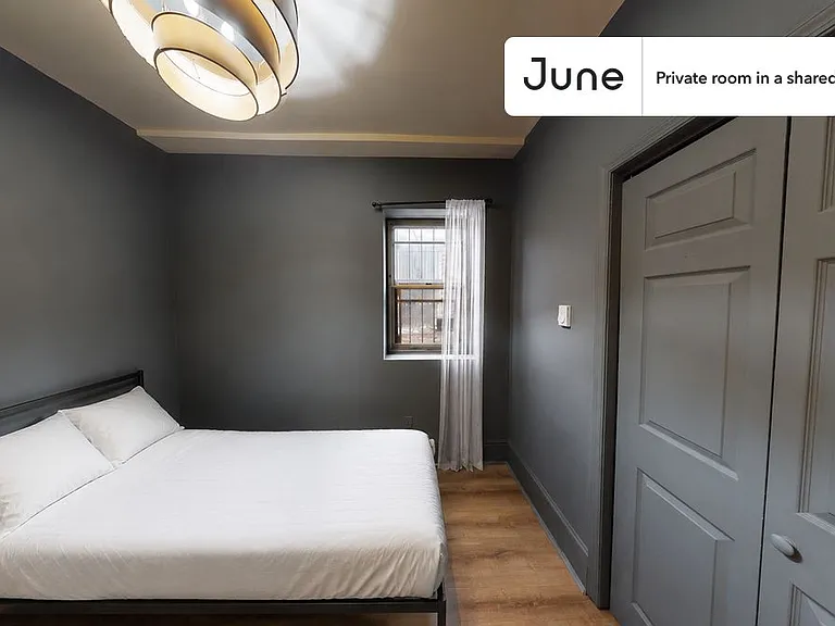 1227 Harvard St NW #B — Photo 1