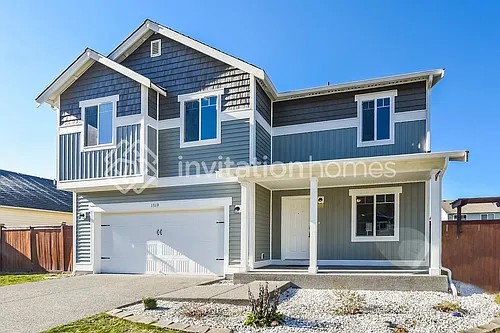 1319 Daffodil Ave NE Photo 1