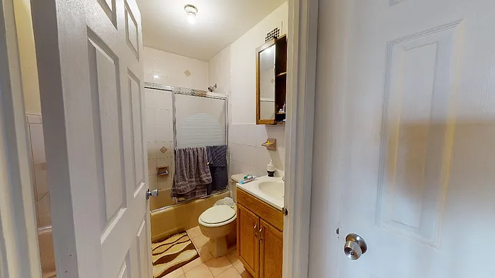 Sold by Trademarko Realty Inc | media 5