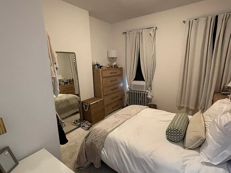 405 E 90th St #5R — Photo 7