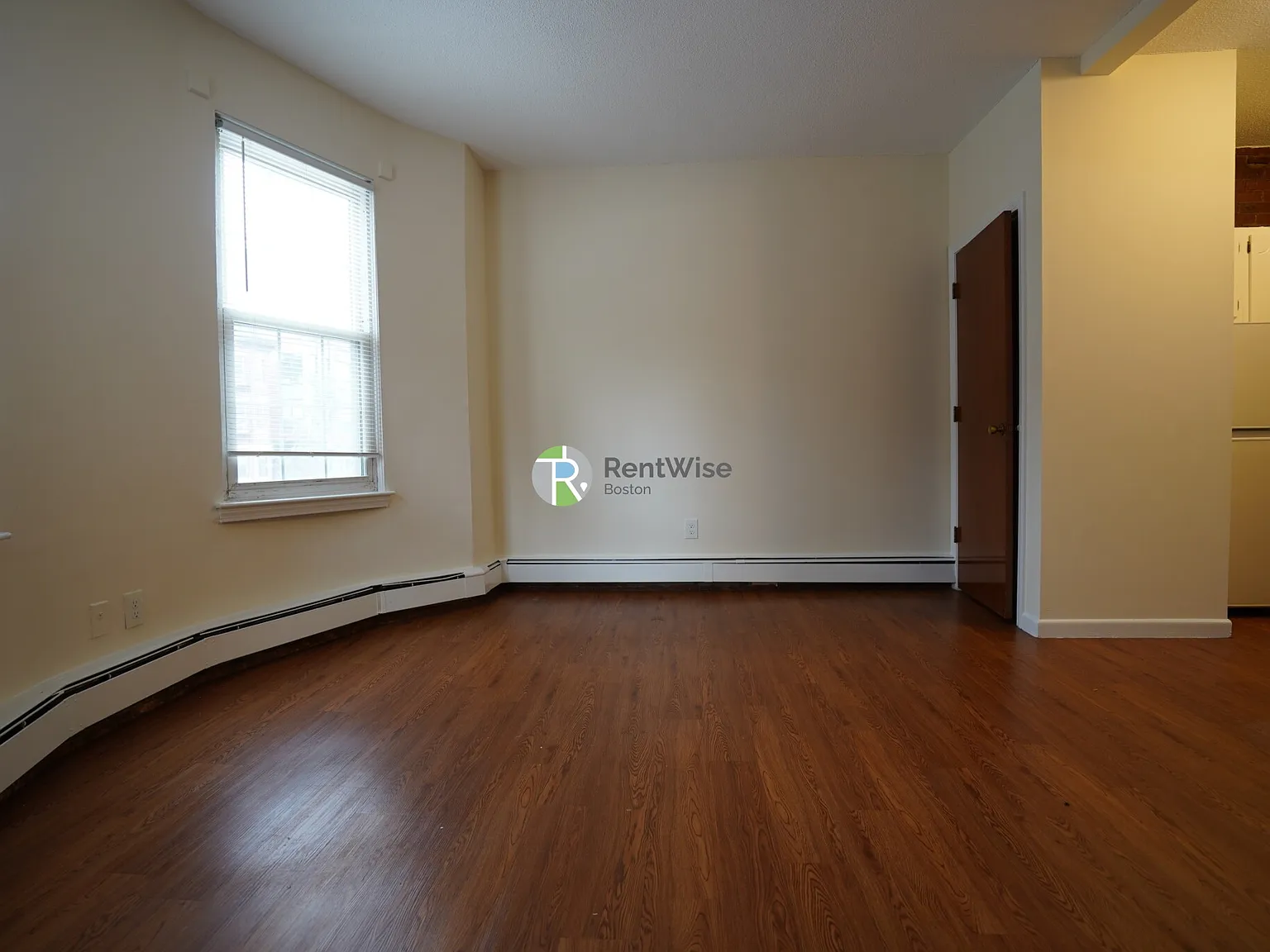Studio, 9999 sqft, $1,800 — Photo 2