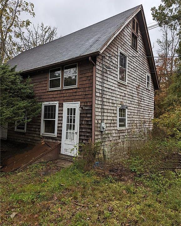 142 Chase Hill Rd, Ashaway, RI 02804 Zillow