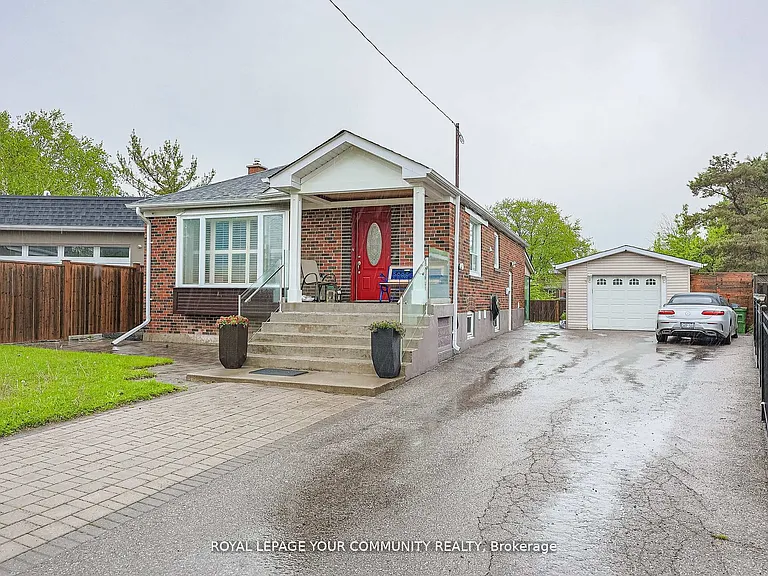 52 Princeway Dr #LOWER — Photo 1
