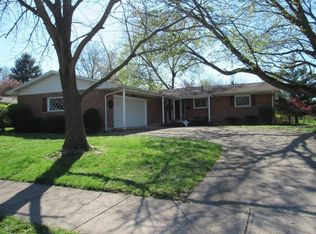 2532 Carousel Dr, Springfield, OH 45503