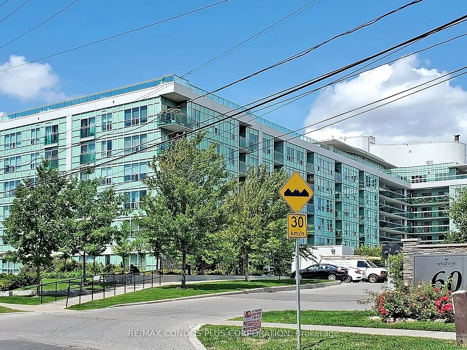 60 Fairfax Cres #315