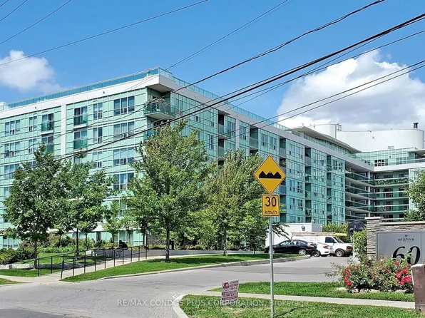 60 Fairfax Cres, Toronto, ON