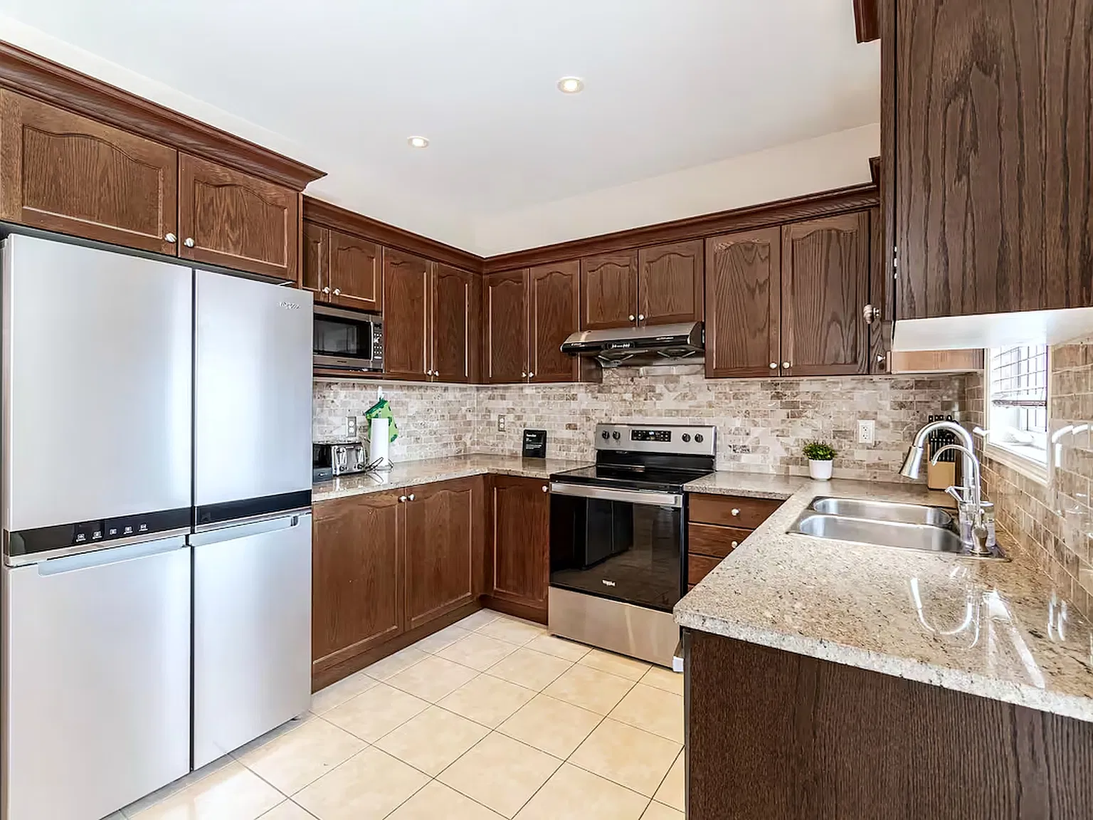 781 Stargazer Dr — Photo 4