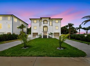 1964 Cedar Dr, Dunedin, FL 34698