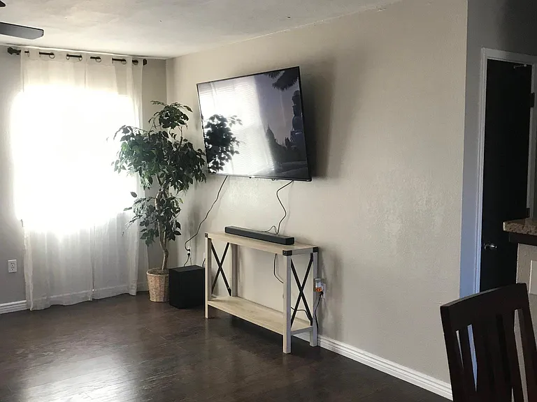 803 S Wyoming Ave — Photo 6