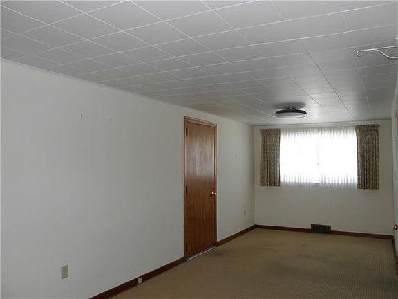 5th image of 9648 Babcock Blvd
