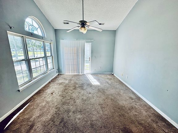 Living room_09192023