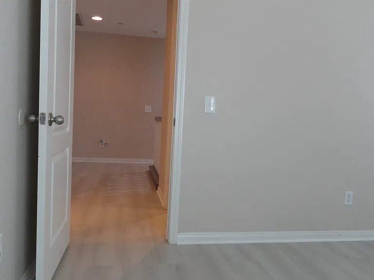 4503 Bella Ct — Photo 20