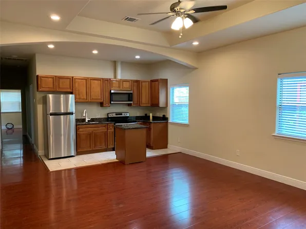 2614 Delano St N, Houston, TX 77004
