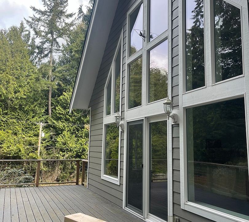 1st image of 6119 NE Ponderosa Blvd