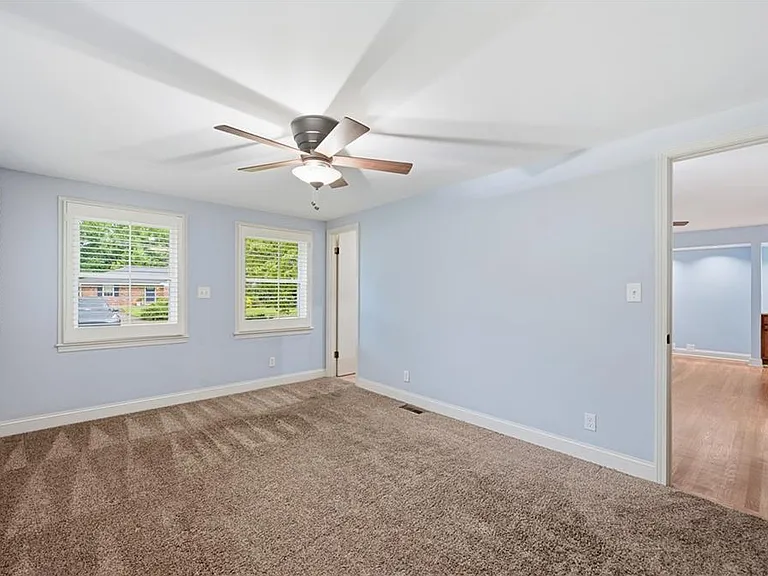 1171 Starline Dr SE — Photo 17