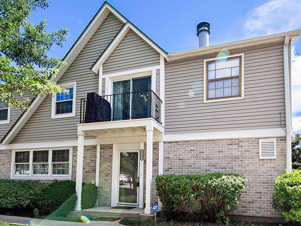 1st image of 2199 N Oak Brook Cir #2199