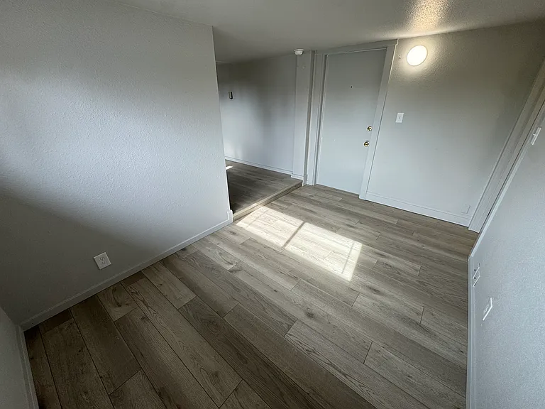 4605 N 41st St #2 — Photo 7