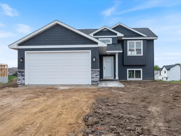 276 Wood Duck Ln, Baldwin, WI 54002