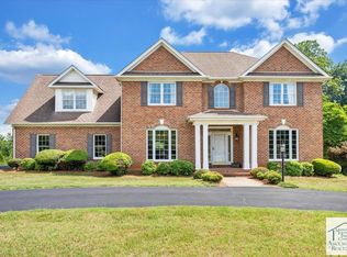 161 Burch Dr, Martinsville, VA 24112