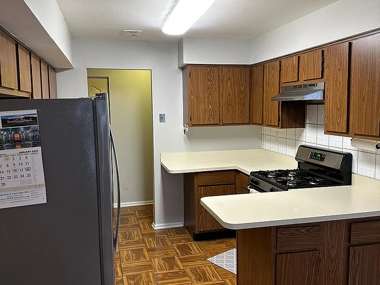 1604 Green Hollow Dr #1604 — Photo 11