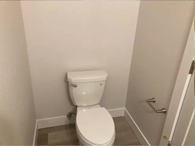 2402 49th Avenue Ct — Photo 13