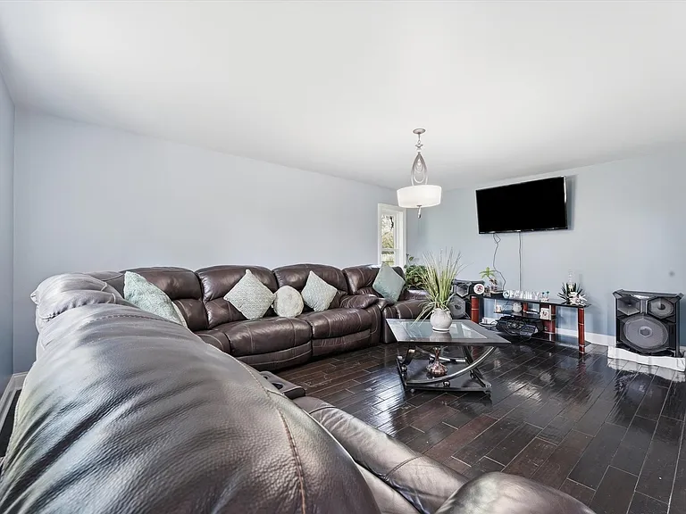 25821 S Willow Creek Ln — Photo 9