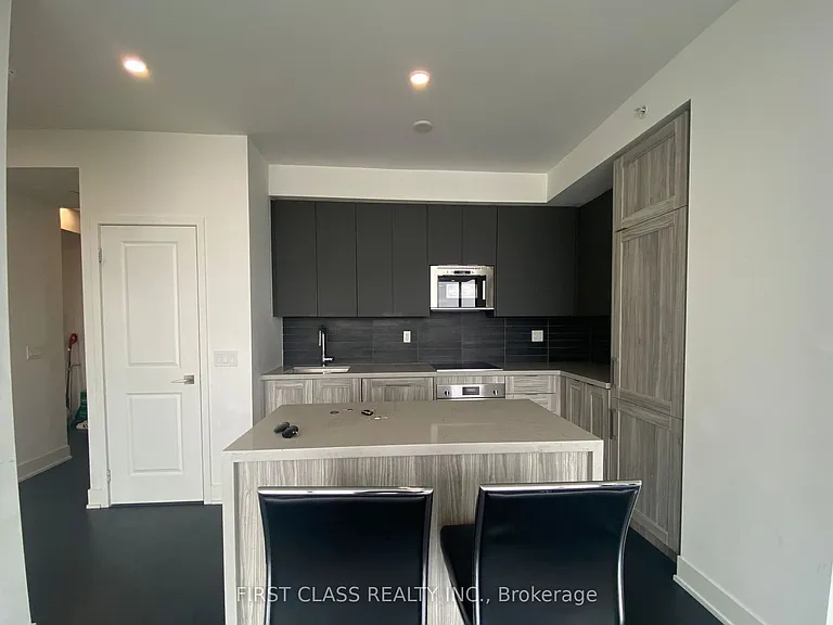 2916 Highway 7 Rd #1207 — Photo 3