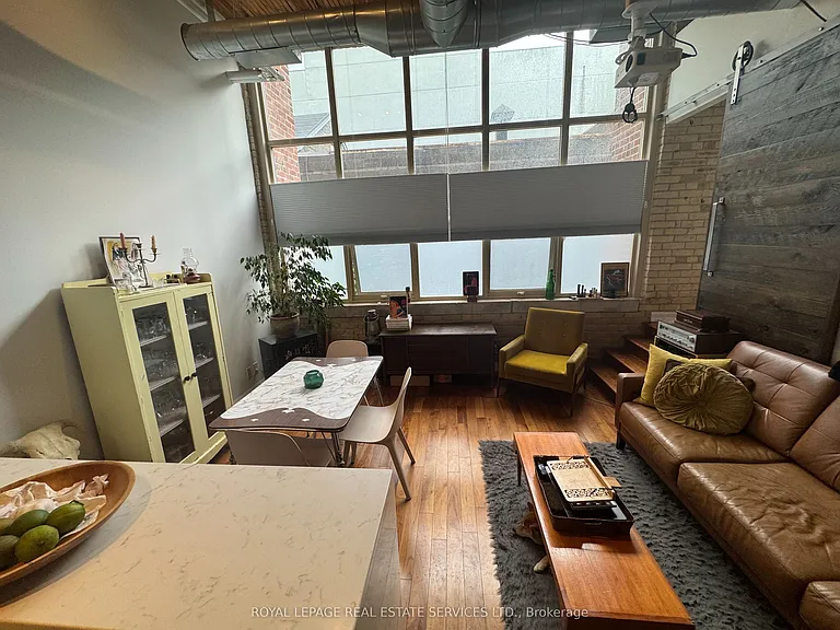 736 Dundas St E #203 — Photo 6