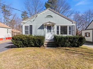 39 Elmwood Ave, Westbrook, ME 04092