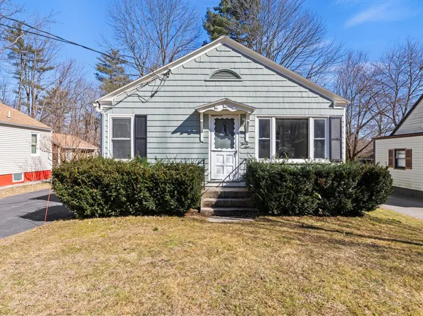 39 Elmwood Avenue, Westbrook, ME 04092