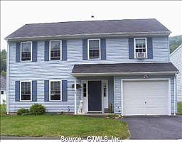 1st image of 7 Woodcock Ln