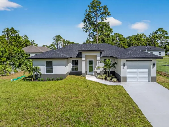 2916 Dora, Lehigh Acres, FL 33974