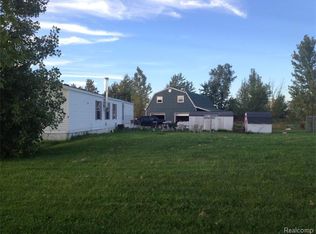 7519 Mowerson Rd, Melvin, MI 48454