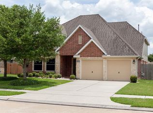3727 Wild Oak Dr, Pearland, TX 77581