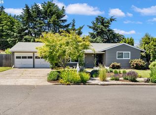 9885 SW Bonnie Brae Dr, Beaverton, OR 97008