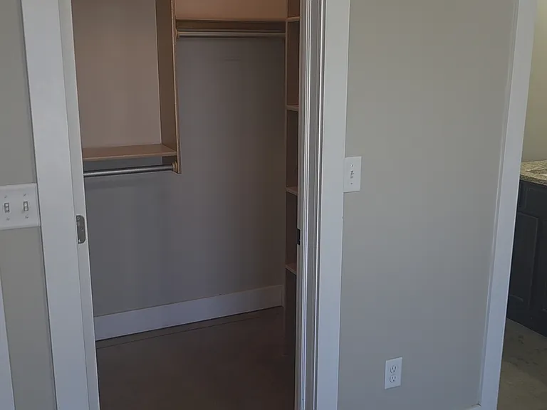 E Sunflower Dr — Photo 9