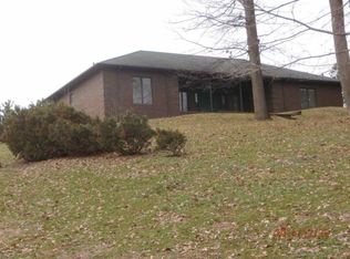 2685 Stonegate Dr, Henderson, KY 42420