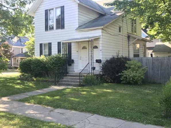 628 Village St, Kalamazoo, MI 49008